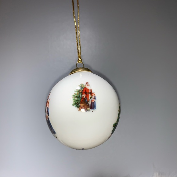 Reutter Porcelain Father Christmas Ornament - Picture 2 of 7